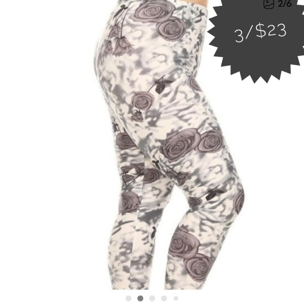 3$23 New Plus size White Grey Roses leggings pant